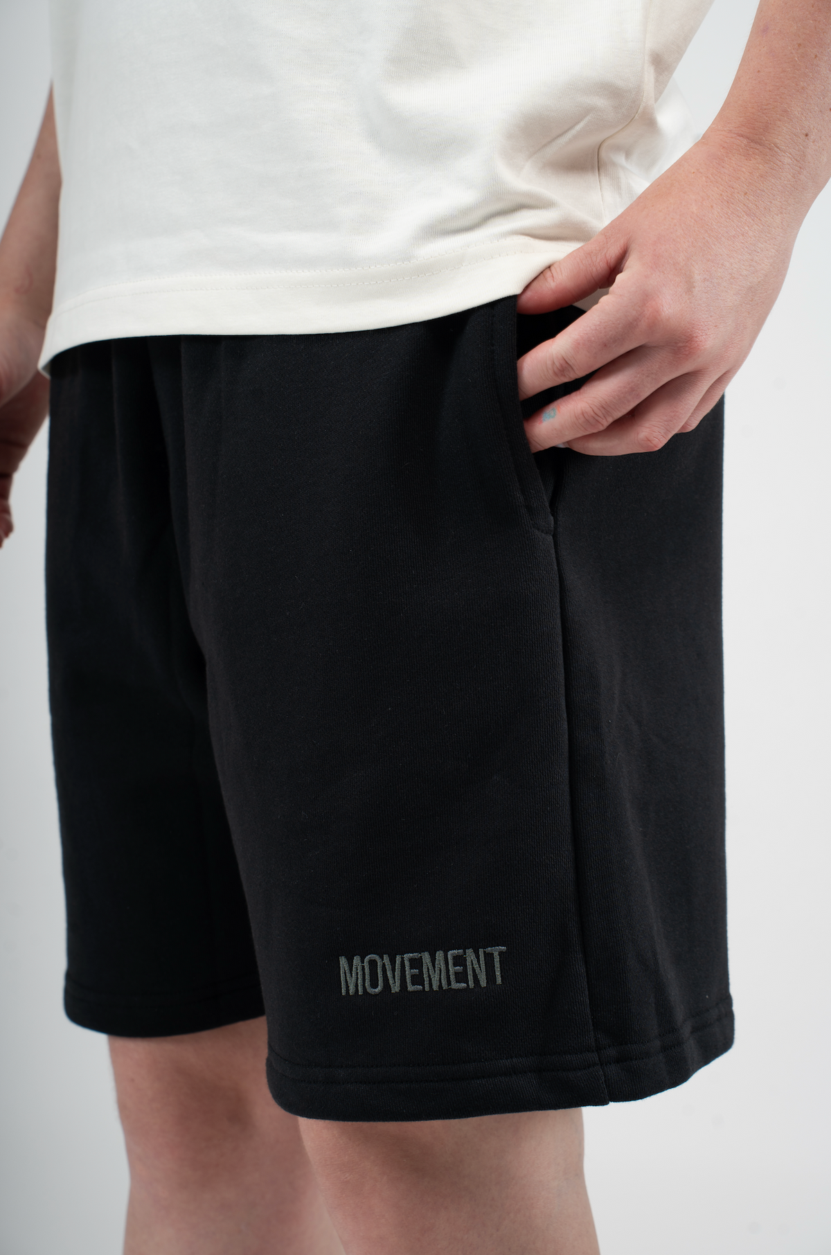 JOGGER BOXY ESSENTIAL BLACK WOMEN