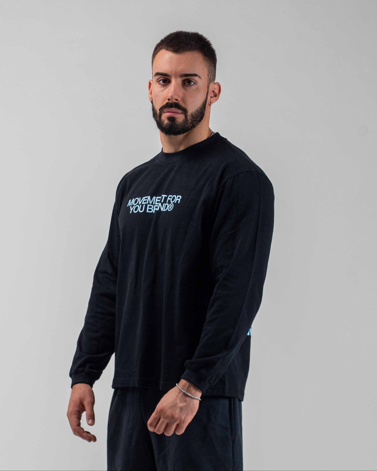 LONGSLEEVE OVERSIZE HOVER BLACK