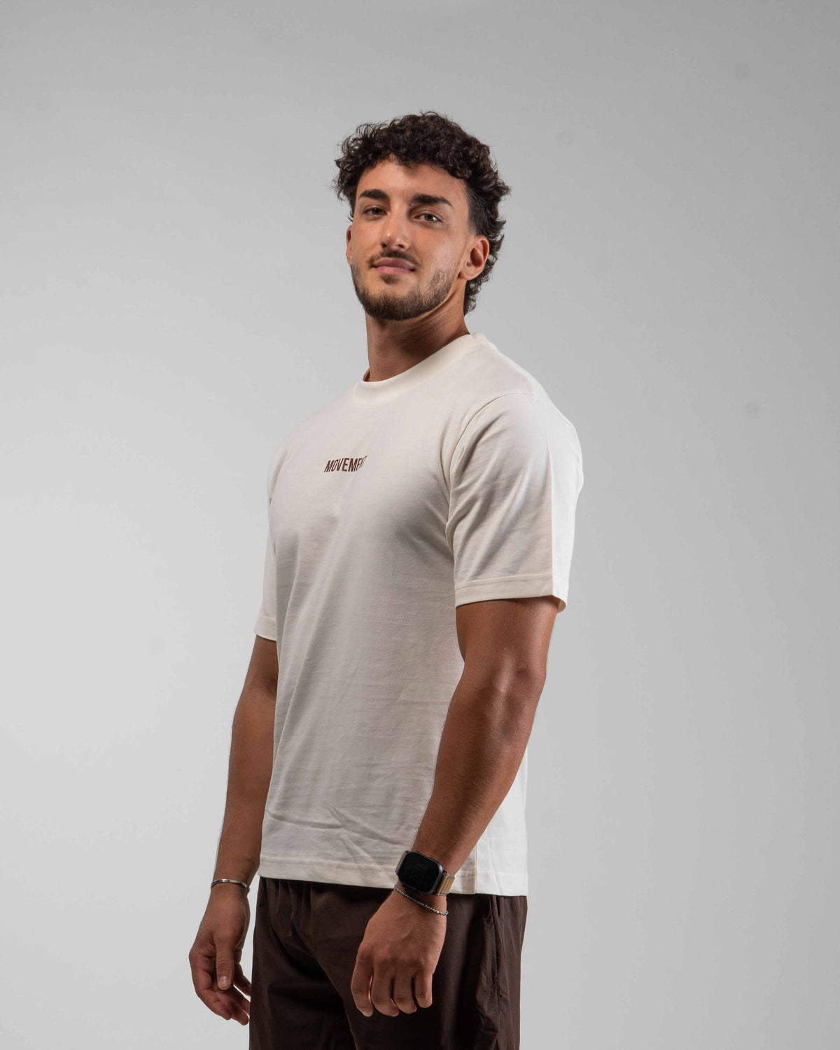 CAMISETA OVERSIZE WORK IN SILENCE CREAM CHOCOLATE