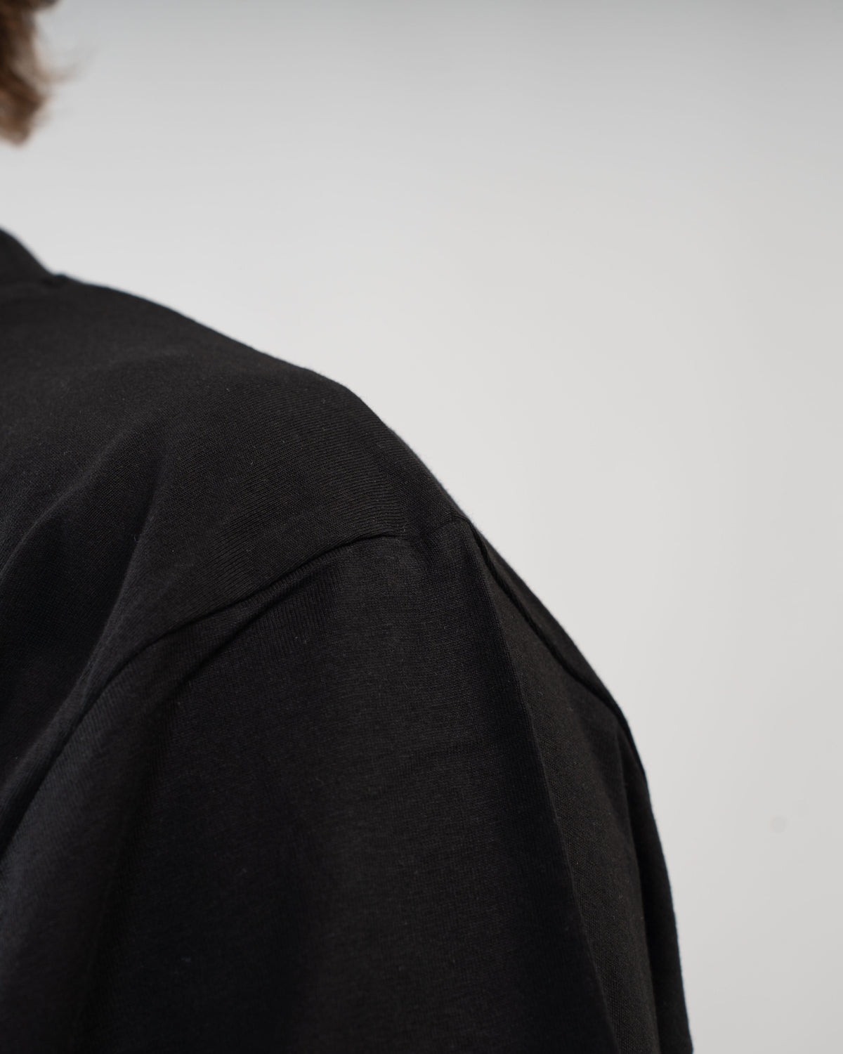 OVERSIZE TRAINING MOVEMENT CREW BLACK
