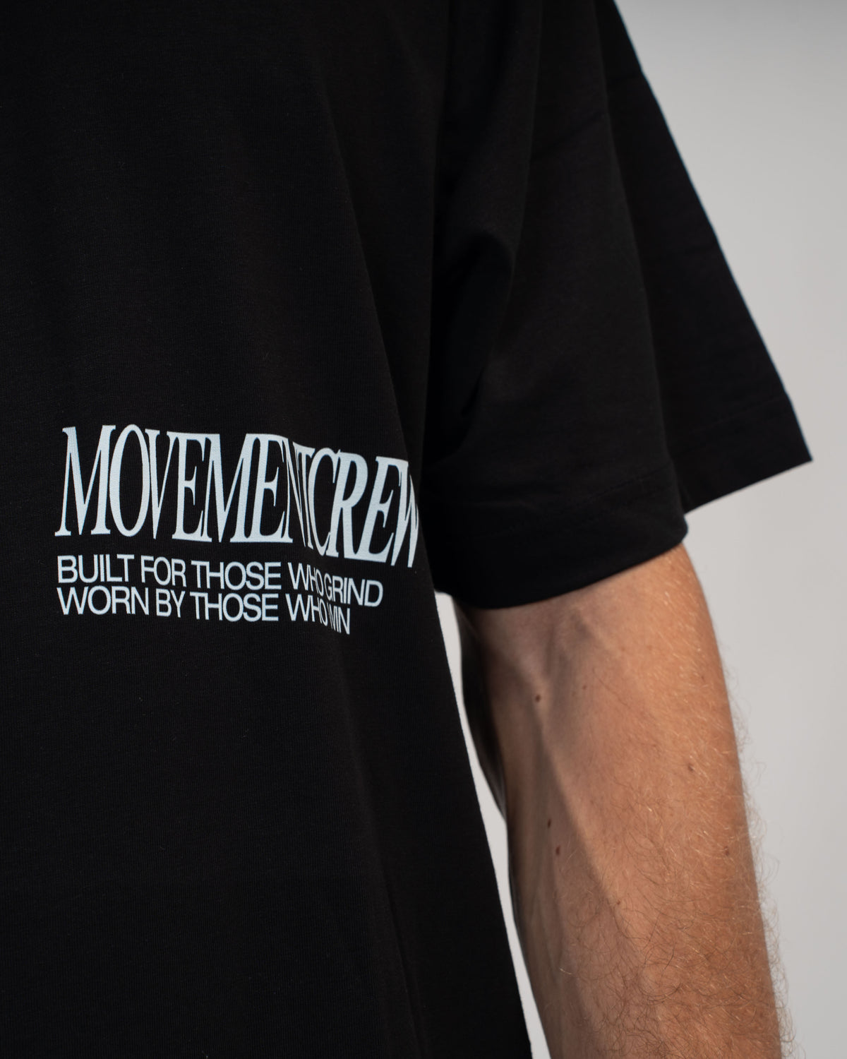 OVERSIZE TRAINING MOVEMENT CREW BLACK