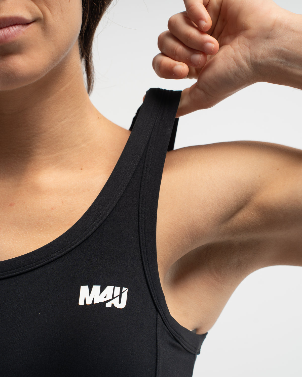 TANK TOP PERFORMANCE BLACK