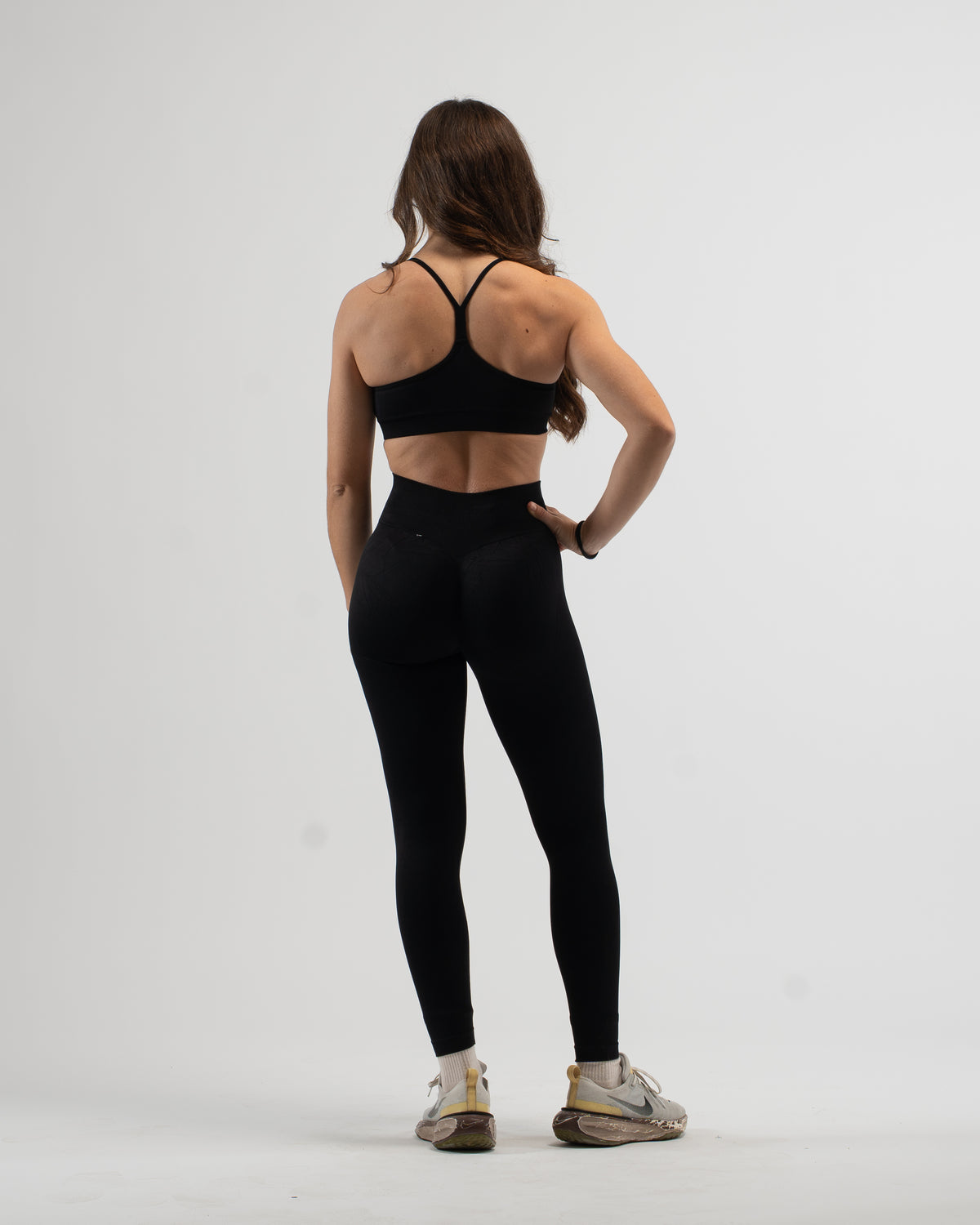 OUTFIT SCULPT BLACK