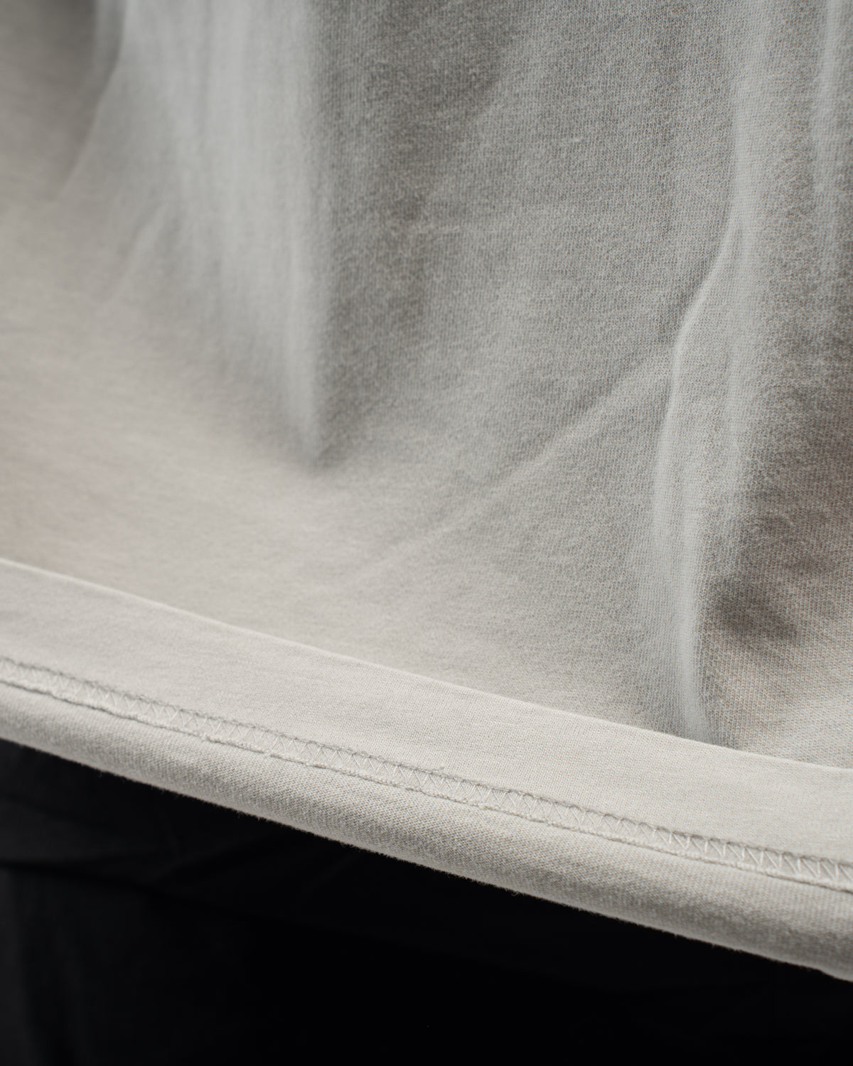 OVERSIZE WASHED EFECT GRAY WORK IN SILENCE