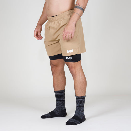 SHORTS 6" PREMIUM CAMEL + MALLA NEGRA