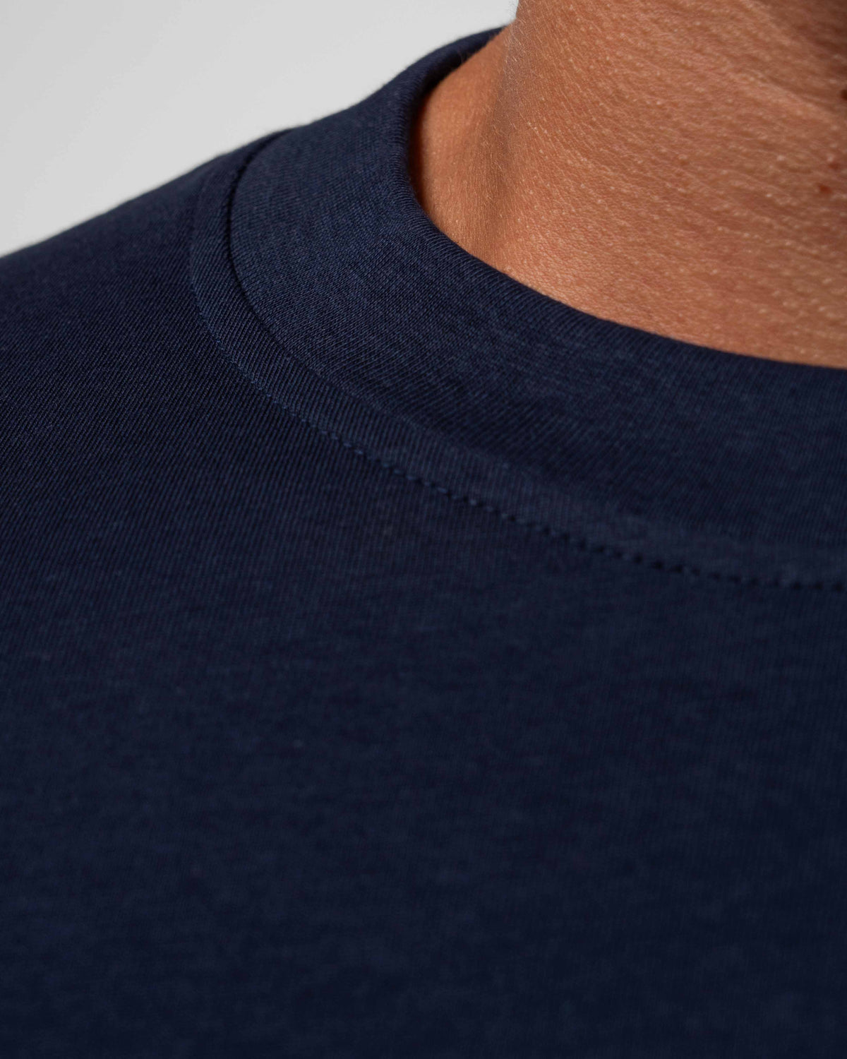 CAMISETA OVERSIZE WORK IN SILENCE NAVY BLUE