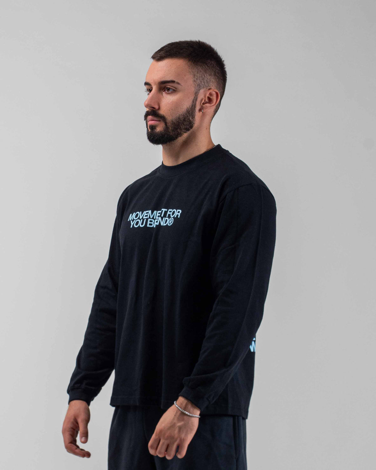 LONGSLEEVE OVERSIZE HOVER BLACK