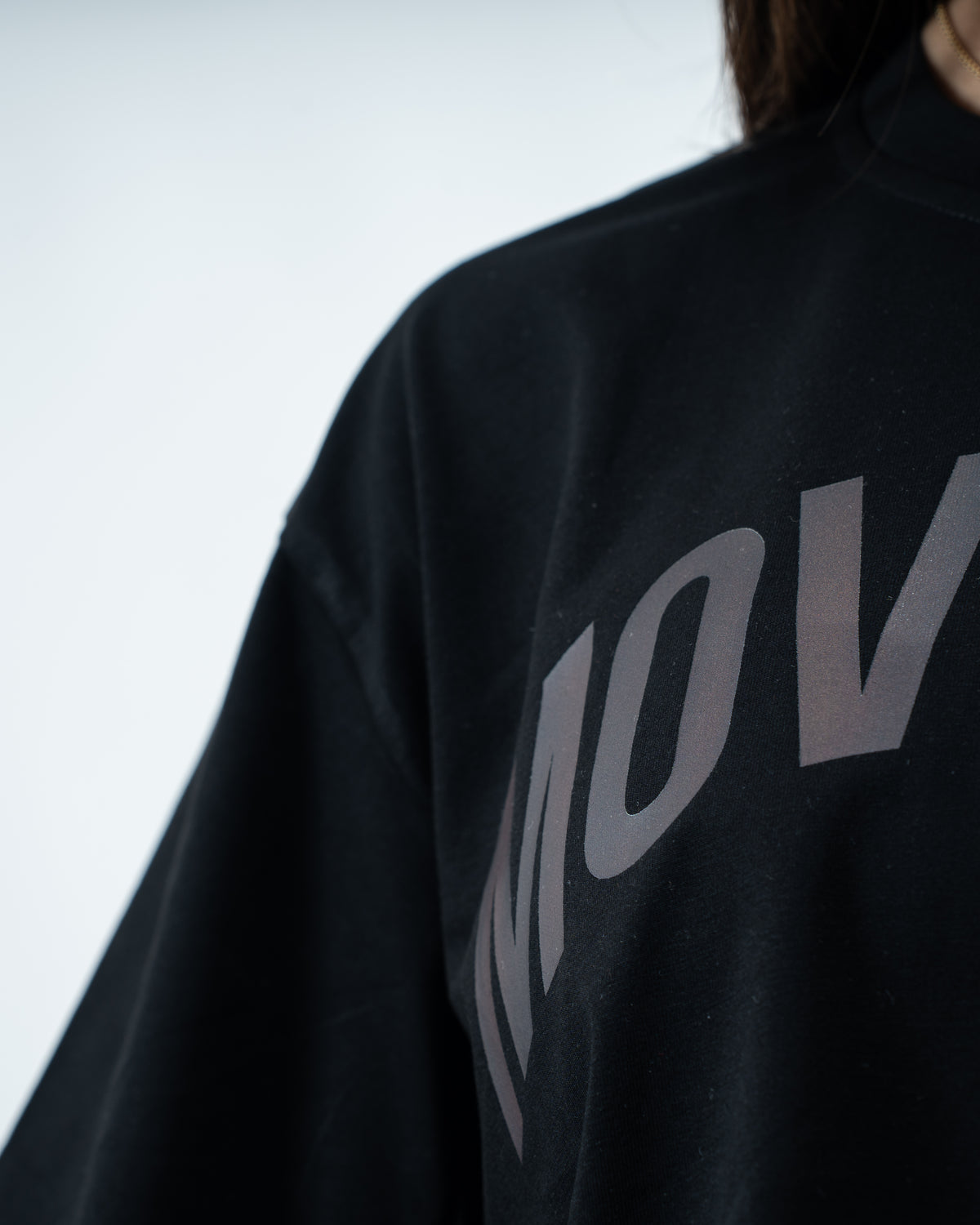 CROP TOP OVERSIZE CAPSULE BLACK