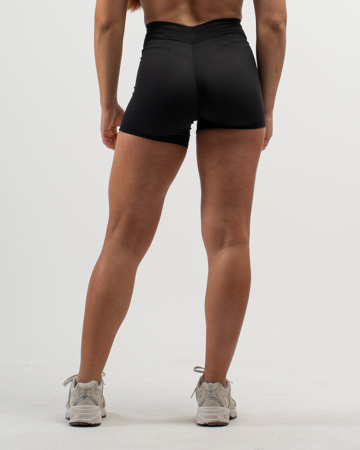 SHORTS FLOW BLACK