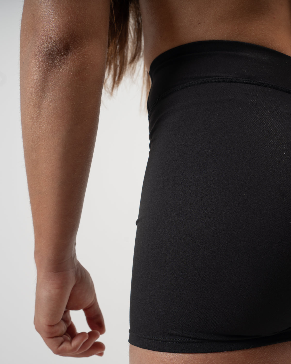 SHORTS FLOW BLACK