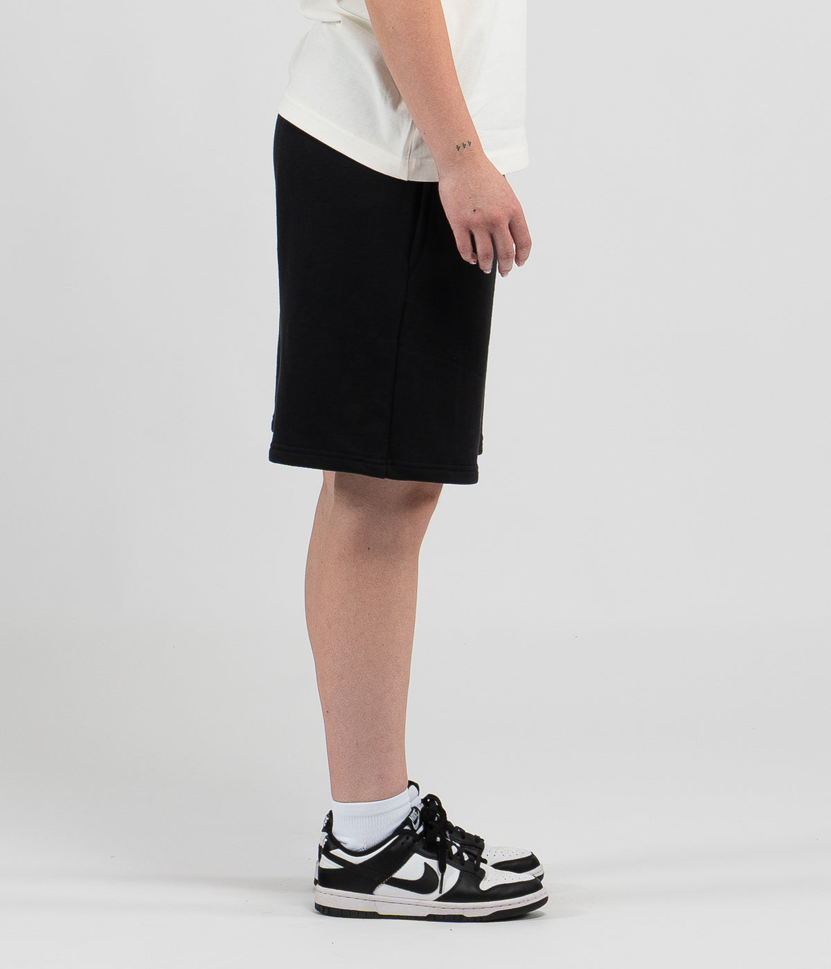 JOGGER BOXY ESSENTIAL BLACK WOMEN