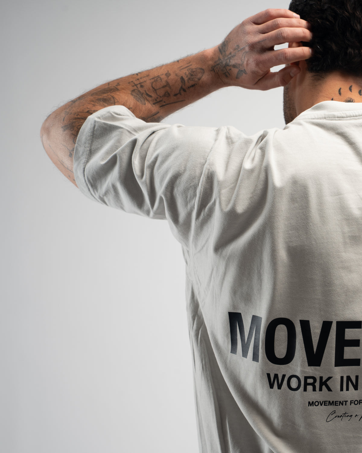 OVERSIZE WASHED EFECT GRAY WORK IN SILENCE