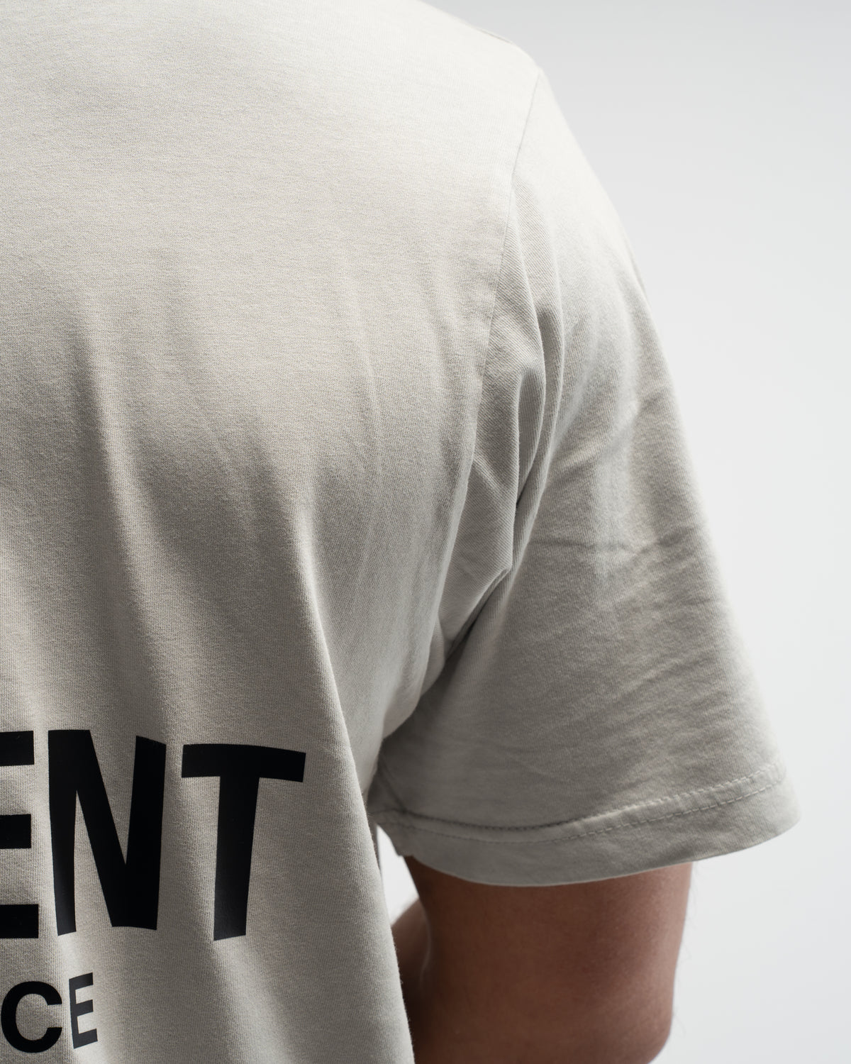 OVERSIZE WASHED EFECT GRAY WORK IN SILENCE